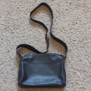 Vintage Coach Matinee Black Leather Purse